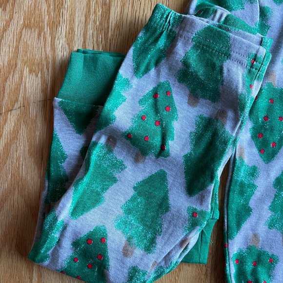NWT 4 2t 5t 5 24m boy girl 2p carters christmas trees pine pajamas match family - Picture 8 of 9